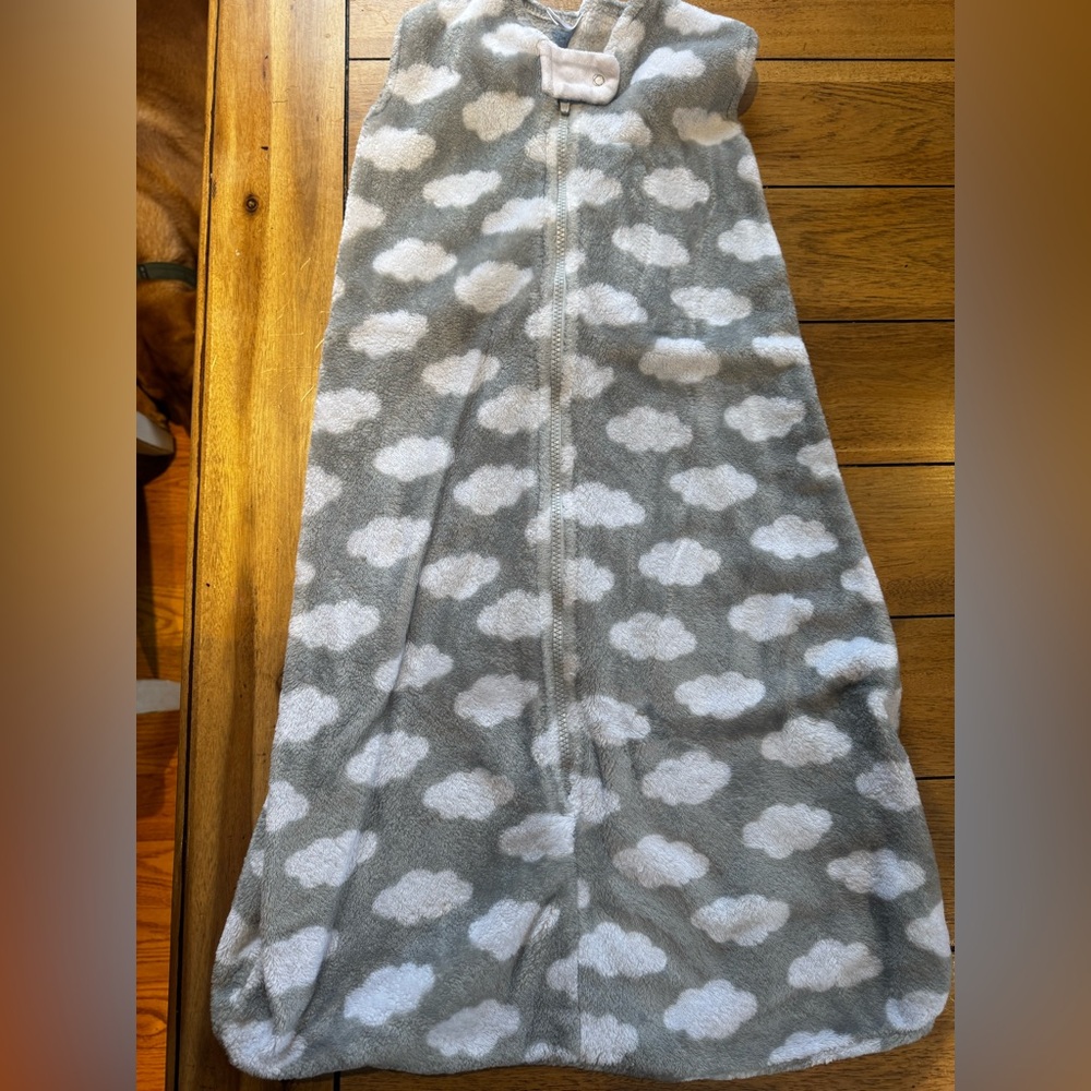 Hudson Baby Gray and White Cloud Sleep Sack